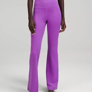 Women's Purple High-Waisted Flare Leggings
